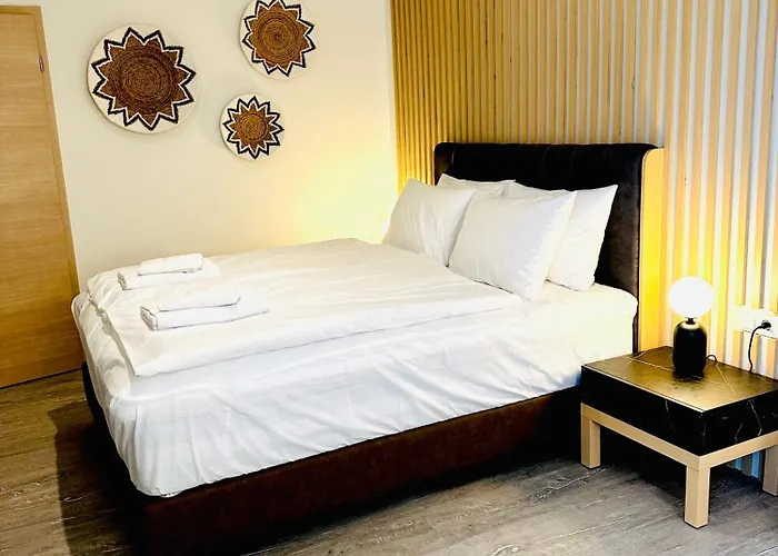 Akropolis Hotel